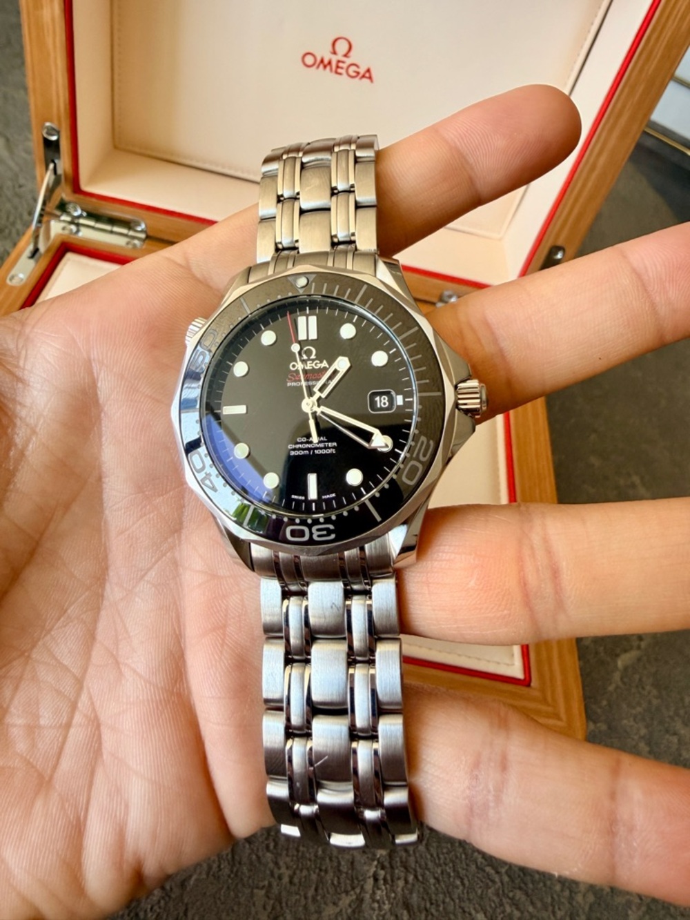 Omega Seamaster Professional Co-Axial Diver Automatic 41mm ref: 212.30.41.20.01 - Picture 3 of 8